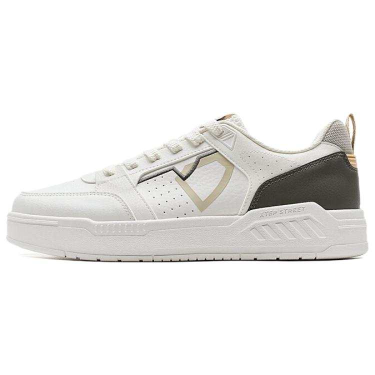 XTEP Innovation Wear resistant And Lightweight Low top Skateboard Shoes Men's White Gray