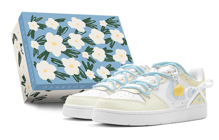 Nike Nike Court Borough 520 Treat, Treasure Girl, Starry Love Low top Skateboard Shoes Women's Yellow