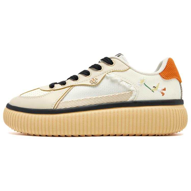 QIAODAN Quality Drying Lightweight And Breathable Low top Skateboard Shoes Women's White Beige