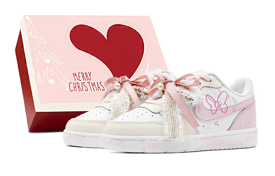 Nike Nike Christmas Gift, Bowknot Sentiment Slip Resistant Abrasion Resistant Slip Resistant Abrasion Resistant Low top