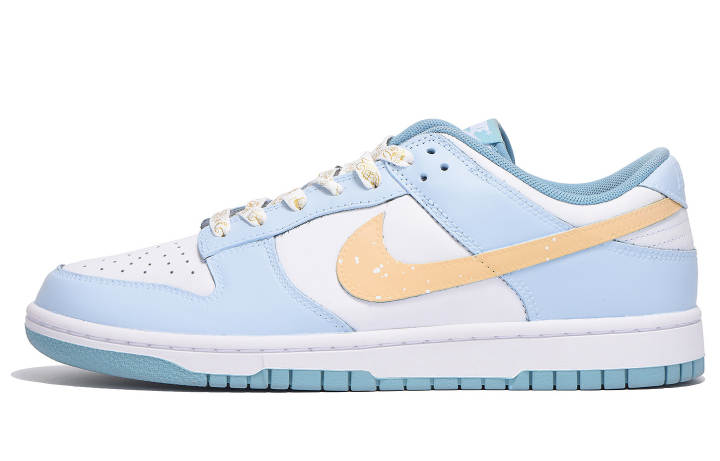Nike Nike Dunk Coverage Slip Resistant Abrasion Resistant Coverage Slip Resistant And Abrasion Resistant Low top