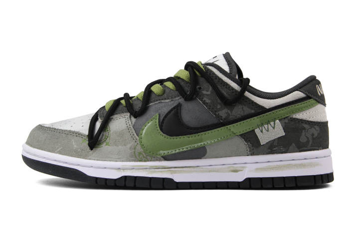 Nike Nike Dunk Low top Skateboard Shoes Women's Army Green