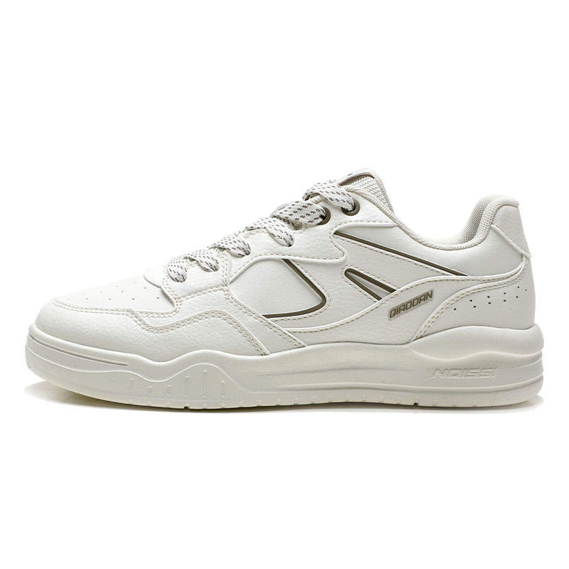 QIAODAN Classic And Versatile Slip Resistant Abrasion Resistant Low top Skateboard Shoes Women's White