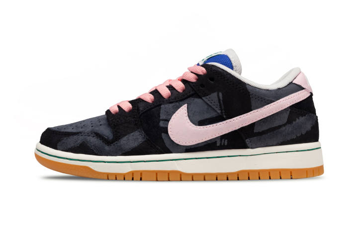 Nike Nike Dunk SB Disorder Suede Low top Skateboard Shoes Unisex Black Pink