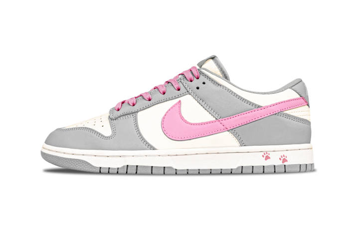 Nike Nike Dunk Three Points Sweet Abrasion Resistant Low top Skateboard Shoes Women's Gray Pink