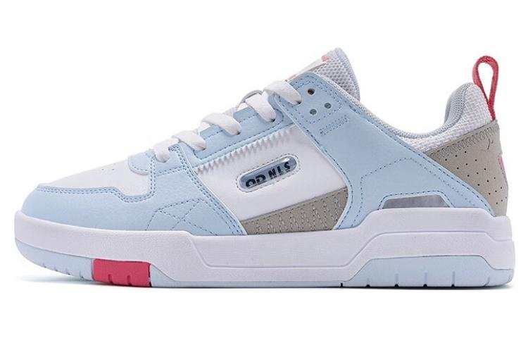 QIAODAN Slip Resistant Abrasion Resistant Low top Skateboard Shoes Women's White Gray Blue