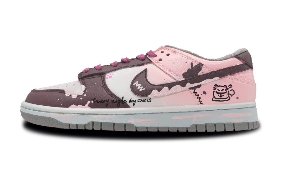 Nike Nike Dunk Pink Mist Sweet Kitten Abrasion Resistant Low top Skateboard Shoes Unisex Pink