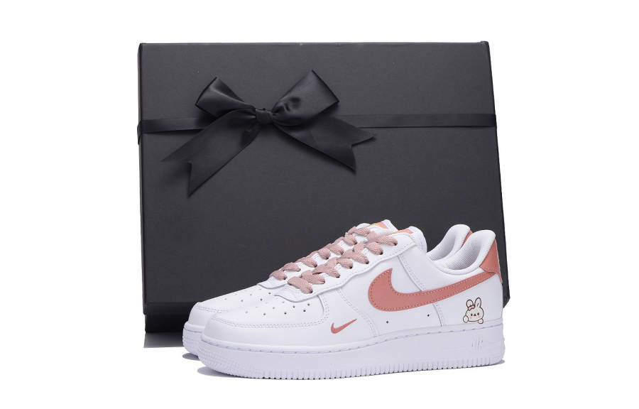 Nike Nike Air Force 1 Low top Skateboard Shoes Women's Pink White