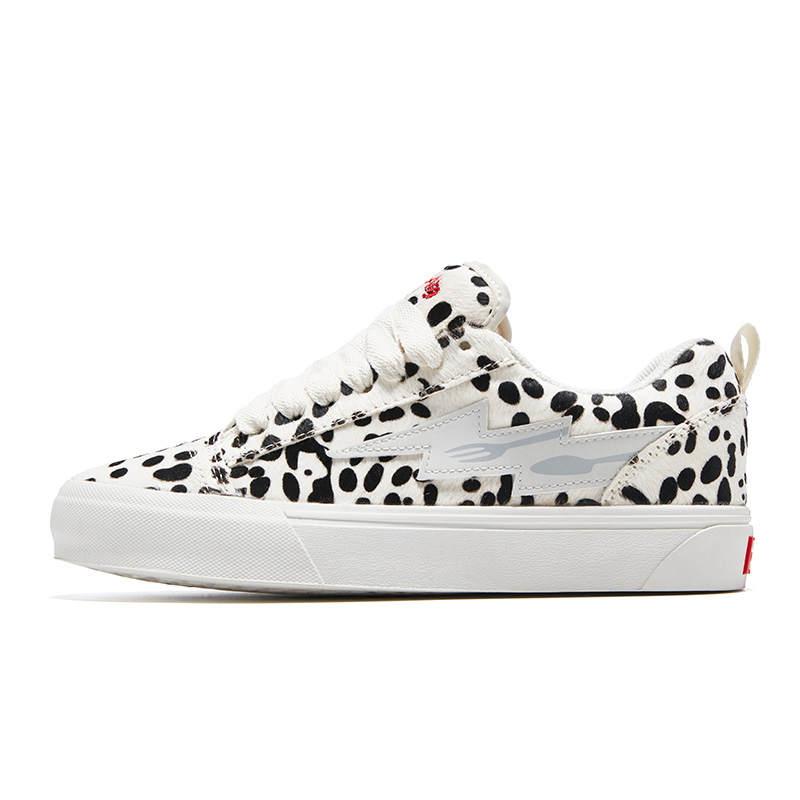 EOKAGAH Low top Skateboard Shoes Unisex