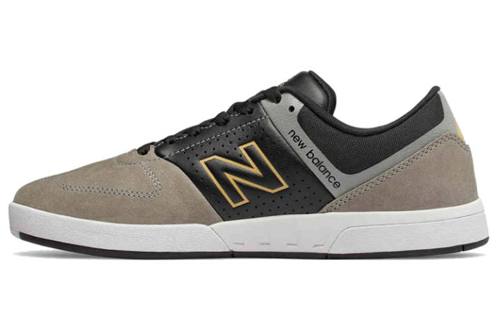 New Balance New Balance NB 533 Skateboard Shoes Men's Low Top Light Brown/Black/White