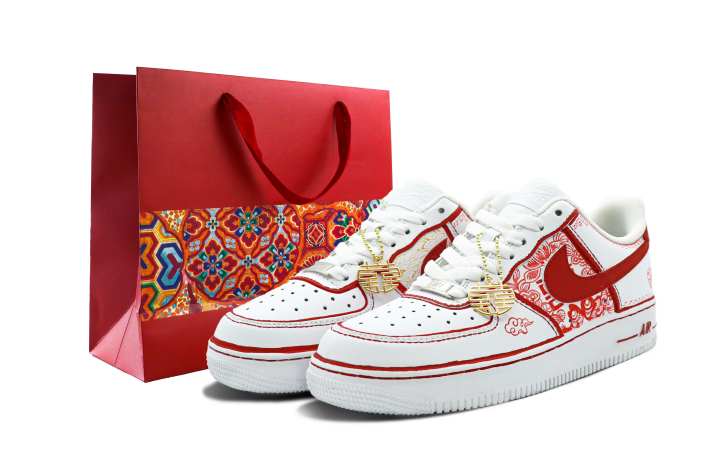 Nike Nike Air Force 1 Thermal Coverage Low top Skateboard Shoes Men's White Red