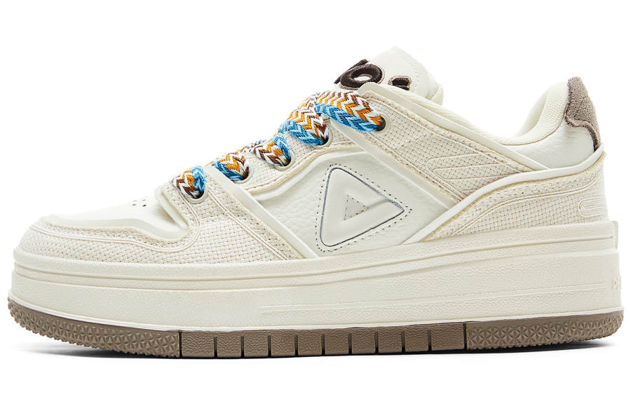 PEAK Taichi 910 Slip Resistant Cushioning Breathable Height Increasing Low top Skateboard Shoes Women's Canvas White