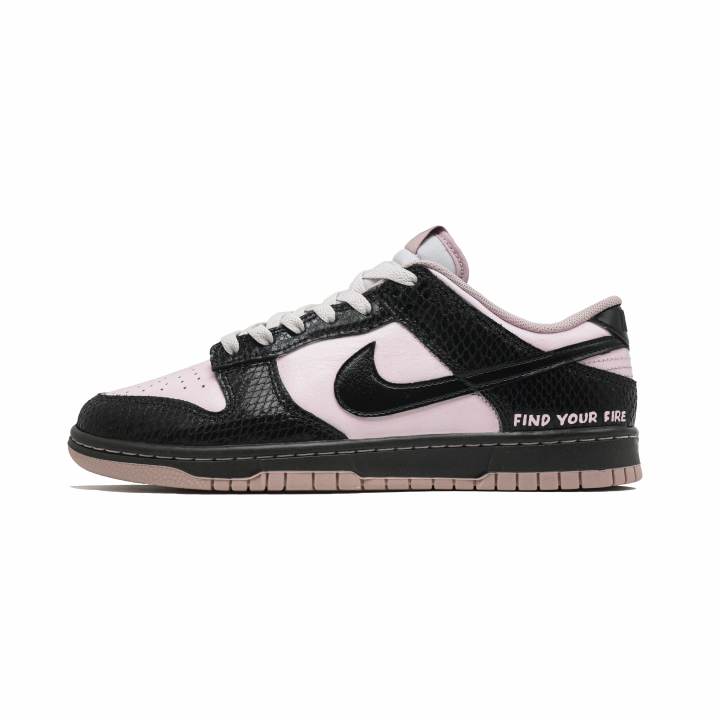 Nike Nike Dunk Abrasion Resistant Abrasion Resistant Low top Skateboard Shoes Unisex Pink Black