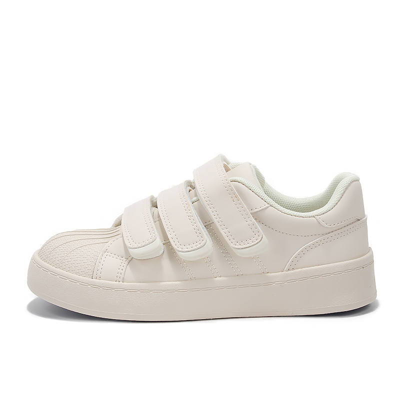 Yobn Non slip Lightweight Low top Skateboard Shoes Women's Beige