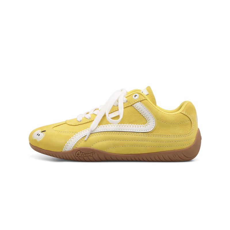 Cat&Sofa Slip Resistant Abrasion Resistant Low top Skateboard Shoes Unisex Yellow Apple
