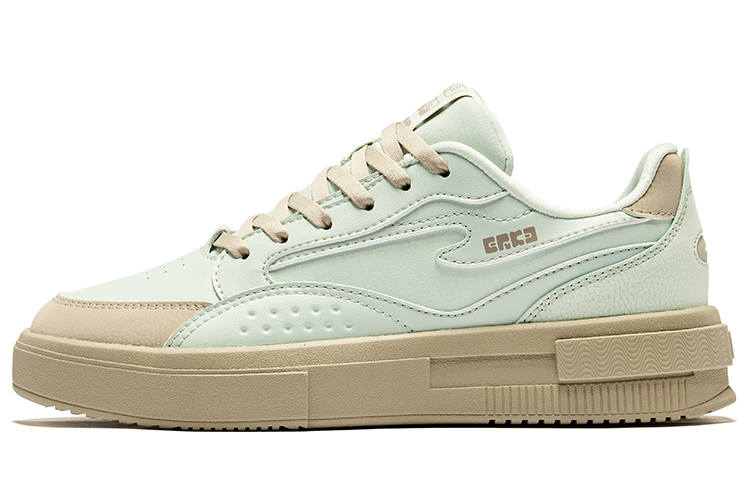 Erke Stunning Slip Resistant Abrasion Resistant Low top Skateboard Shoes Women's Silver Gray Green Light Linen