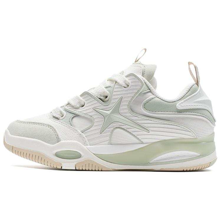 XTEP Yuji Plus Fashion Trend Slip Resistant Abrasion Resistant Low top Skateboard Shoes Women's Green White
