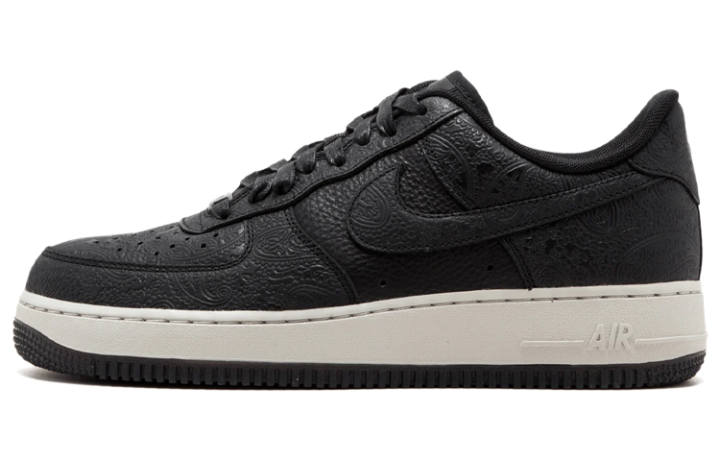 Nike Nike Air Force 1 07 Premium Essential Fashion Coverage Slip Resistant Low top Skateboard Shoes Women's Black White