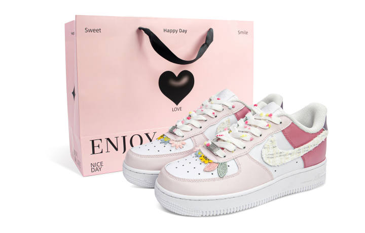 Nike Nike Air Force 1 Abrasion Resistant Abrasion Resistant Low top Skateboard Shoes Women's Pink