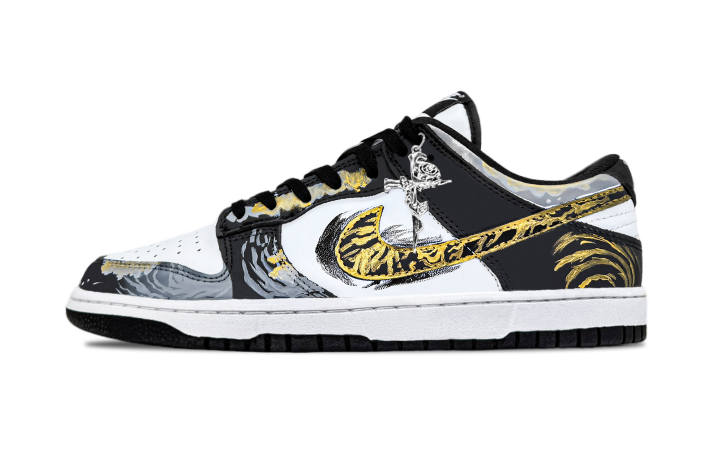 Nike Nike Dunk Eclipsed Moon, Starfall Abrasion Resistant Low top Skateboard Shoes Men's Black Gold