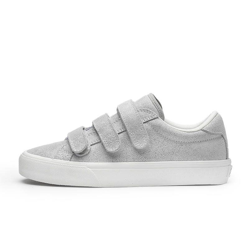 GOLUCK Low top Skateboard Shoes Unisex Silver Gray