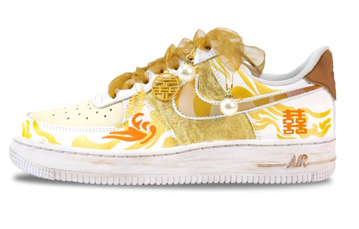 Nike Nike Air Force 1 Comfortable Abrasion Resistant Balance Support Low top Skateboard Shoes Unisex White Yellow
