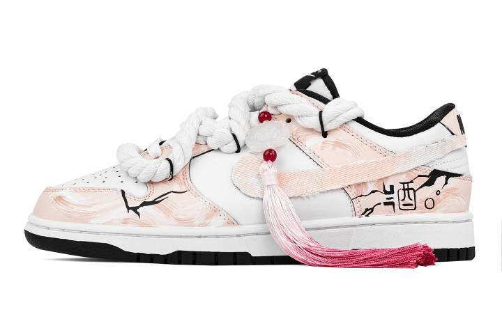 Nike Nike Dunk Agarwood Silk Abrasion Resistant Low top Skateboard Shoes Unisex Pink White