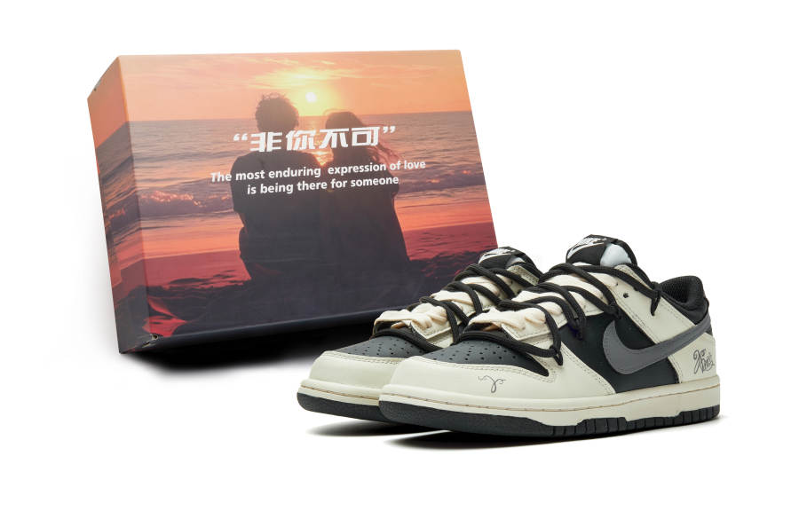Nike Nike Dunk Abrasion Resistant Abrasion Resistant Low top Skateboard Shoes Unisex Beige Gray Black