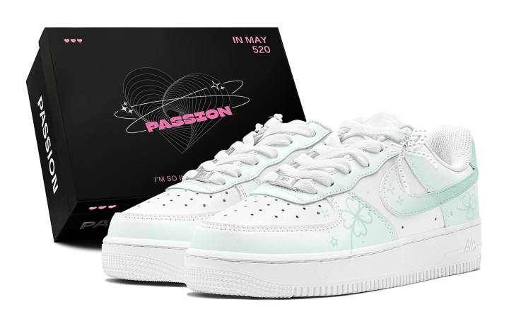 Nike Nike Air Force 1 Abrasion Resistant Low top Skateboard Shoes Women's White Green