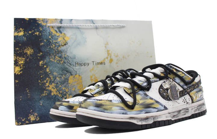 Nike Nike Dunk Gold Mining In The Waves Coverage Abrasion Resistant Low top Skateboard Shoes Unisex Black Gold