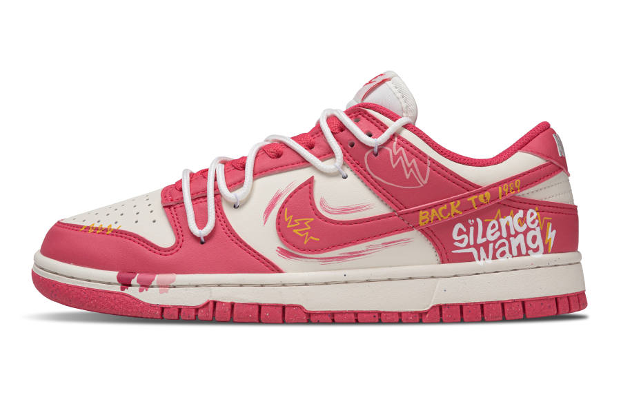 Nike Nike Dunk Balance Low top Skateboard Shoes Women's Pink