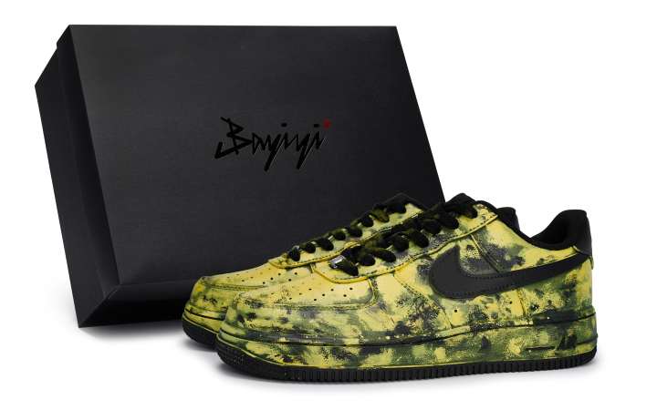 Nike Nike Air Force 1 Slip Resistant Slip Resistant Low top Skateboard Shoes Unisex Black Yellow