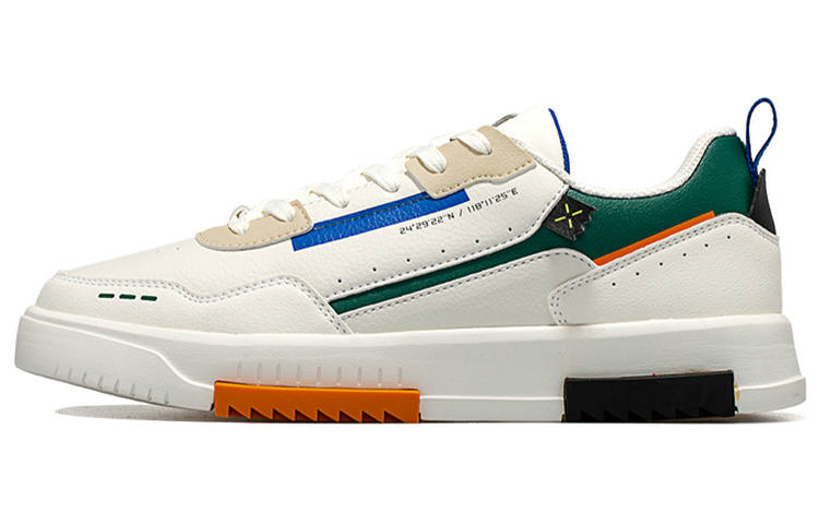 XTEP Low top Skateboard Shoes Men's Beige Green