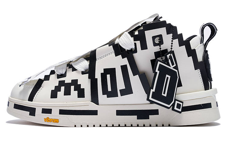 Palladium D.Desirable x Palladium Skate Slip Resistant Abrasion Resistant Low top Skateboard Shoes Women's White Black