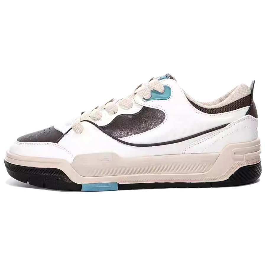 Erke Slip Resistant Abrasion Resistant Low top Skateboard Shoes Men's White Brown