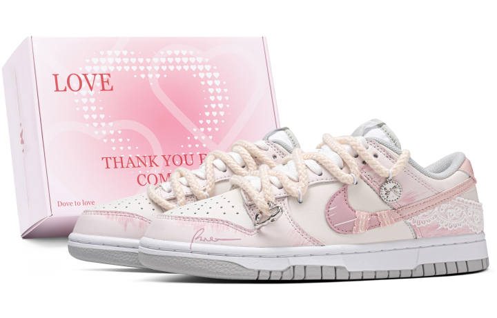 Nike Nike Dunk Gilded Pink Journal Box Synthetic Leather Abrasion Resistant Abrasion Resistant Low top Skateboard Shoes