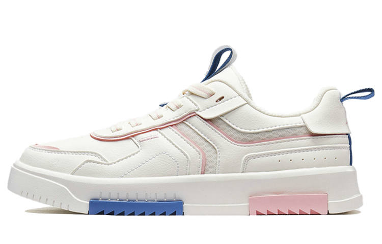 XTEP Synthetic Leather, Textile Abrasion Resistant Slip Resistant Low top Skateboard Shoes Women's Beige Pink