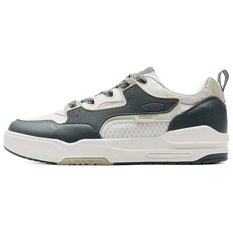 XTEP Yue Ao Wear resistant And Lightweight Low top Skateboard Shoes Men's White Gray