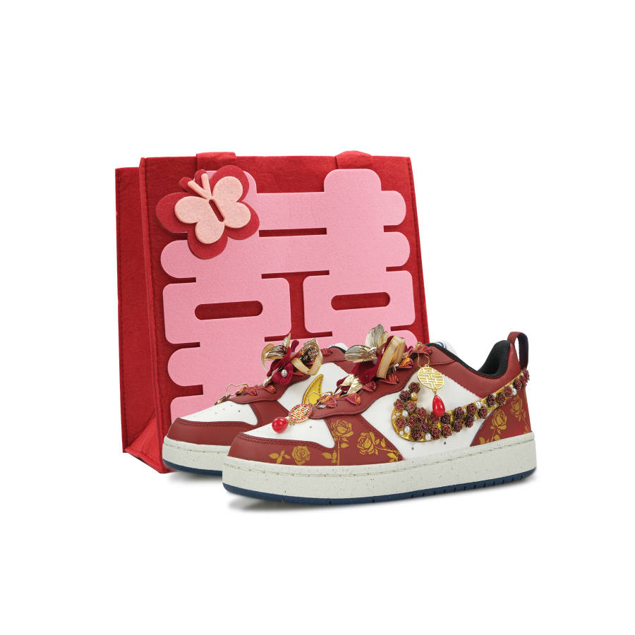 Nike Nike Court Borough Abrasion Resistant Abrasion Resistant Low top Skateboard Shoes Women's Red