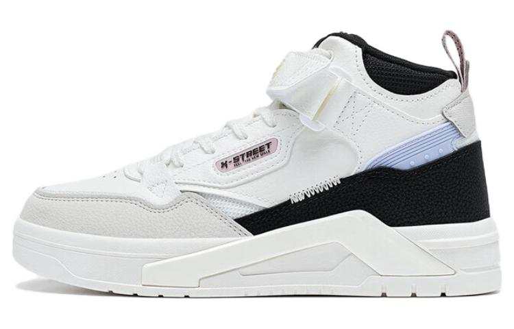 XTEP Thermal Slip Resistant And Abrasion Resistant Mid top Skateboard Shoes Women's White Black