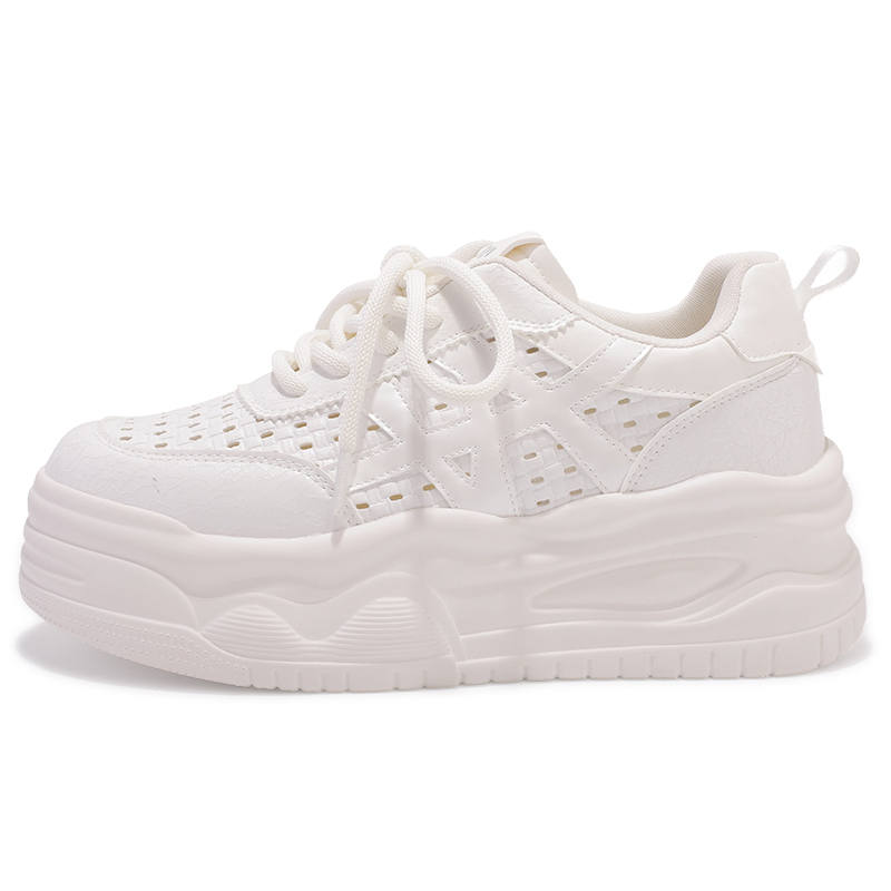 SHENLINSEN Wear resistant And Lightweight Low top Skateboard Shoes Women's Beige