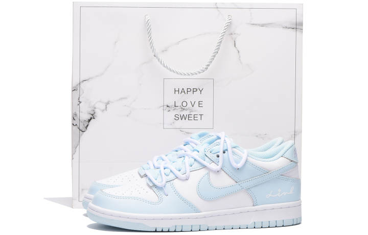 Nike Nike Dunk Chestnut Coverage Slip Resistant Coverage Slip Resistant Low top Skateboard Shoes GS Blue White