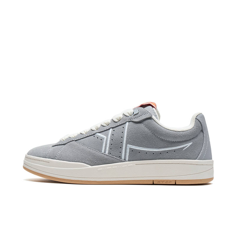 XTEP Challenge Board Comfortable Slip Resistant Waterproof Non Slip And Waterproof Low top Skateboard Shoes Men's Gray