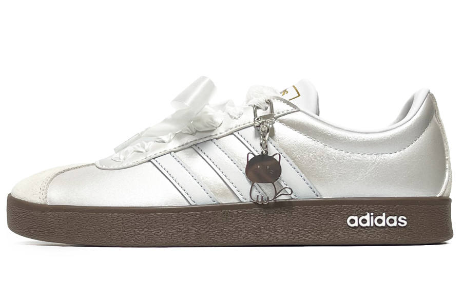 Adidas Adidas Vl Court Classic Silver Mist Meowth Abrasion Resistant Low top Skateboard Shoes Unisex Silver White