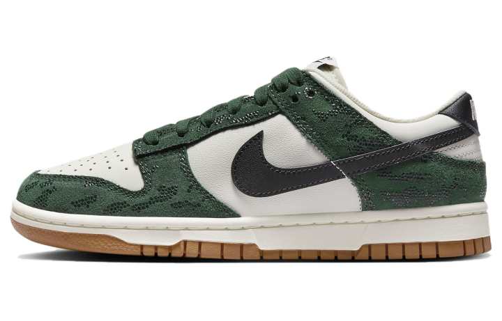 Nike Nike Dunk Low Green Snake Women's