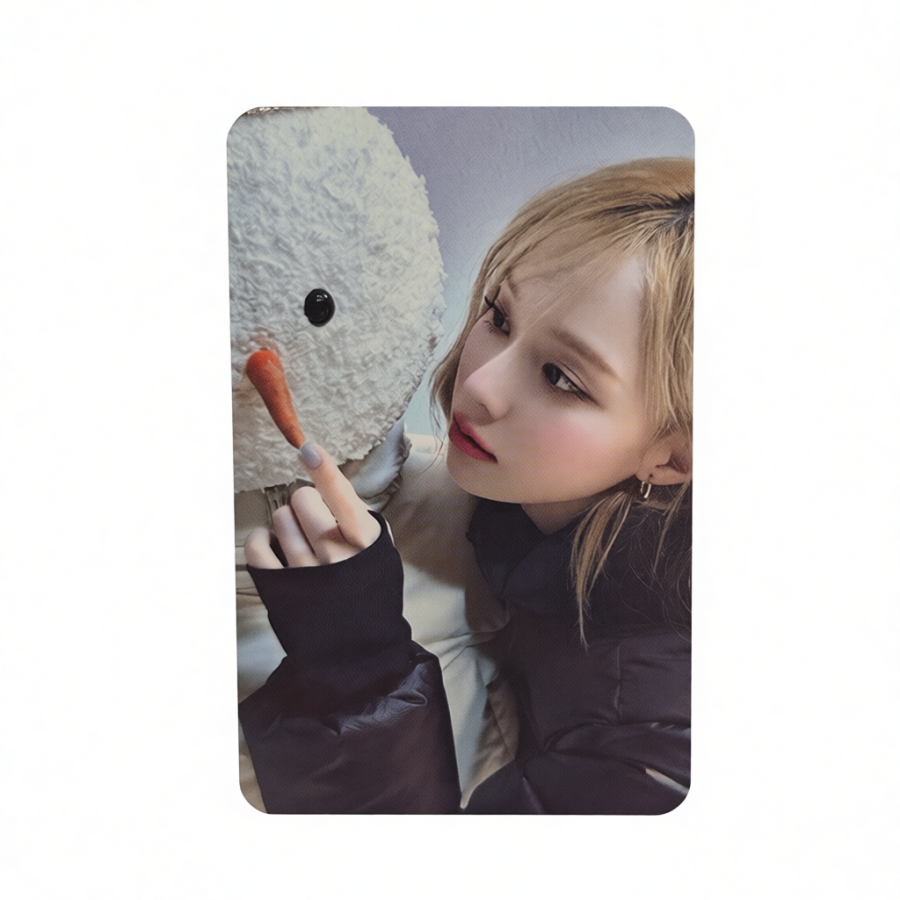 SM ENTERTAINMENT Aespa Golden Mini5 Flash Full Amount Card, Snowman Winter Photocards 1 Pc