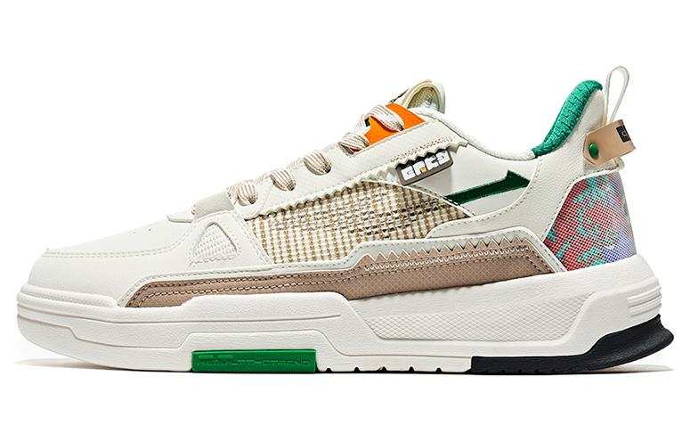 Erke Battery Panda Slip Resistant Cushioning Abrasion Resistant Low top Skateboard Shoes Men's White Green