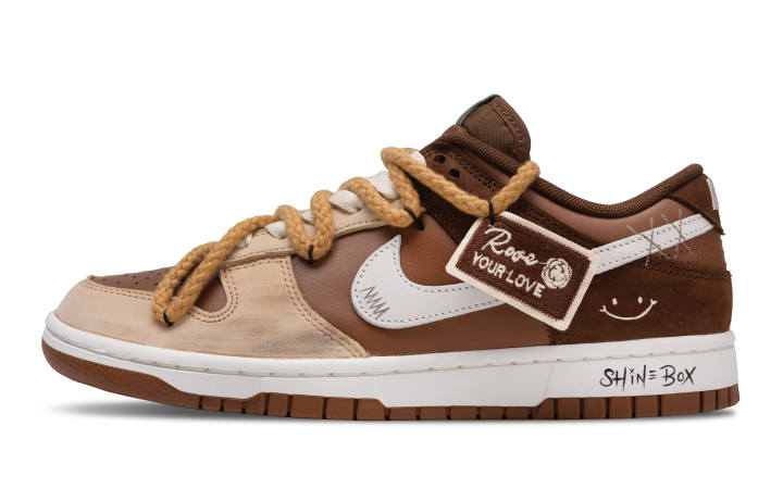 Nike Nike Dunk Caramel Melody Low top Skateboard Shoes Unisex Brown