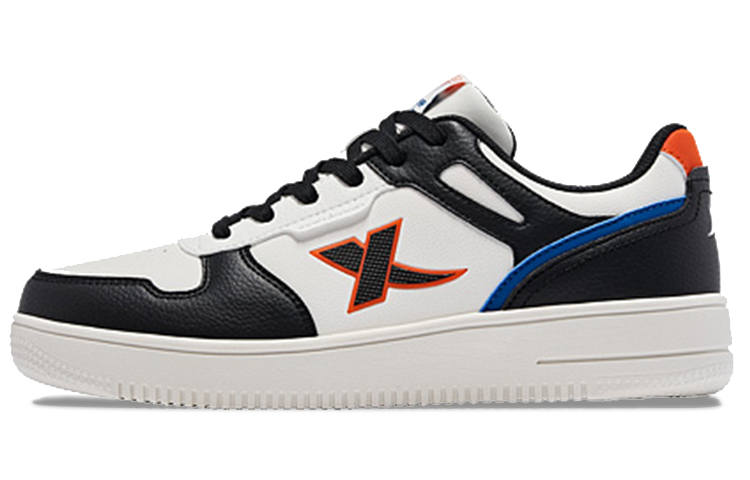 XTEP Leather Slip Resistant Abrasion Resistant Low top Skateboard Shoes Men's White Black Orange