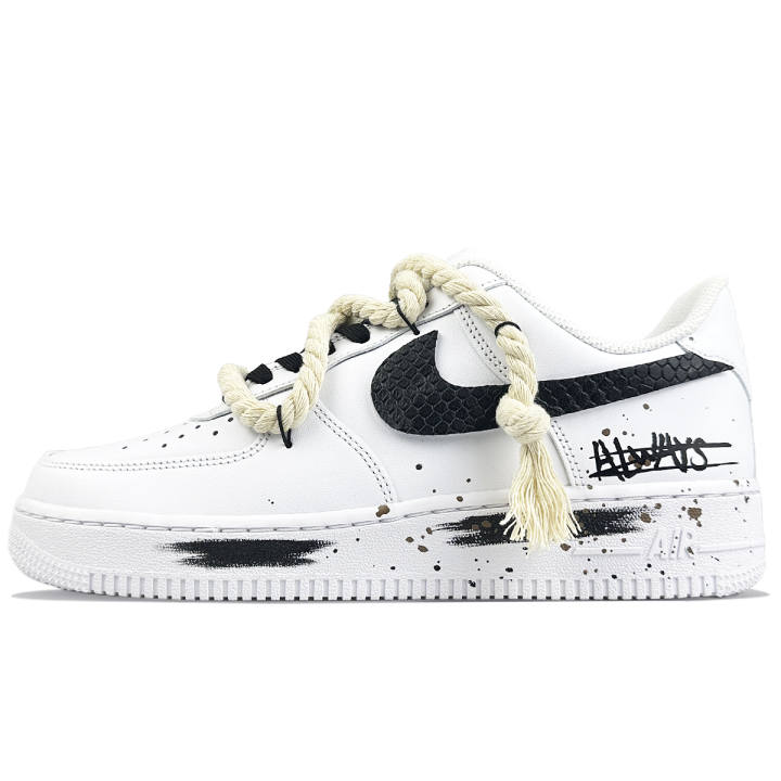 Nike Nike Air Force 1 Coverage Low top Skateboard Shoes Unisex White Black